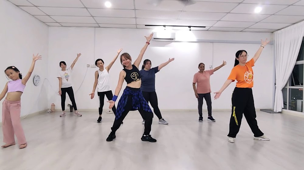 A SPACE FITNESS & DANCE STUDIO