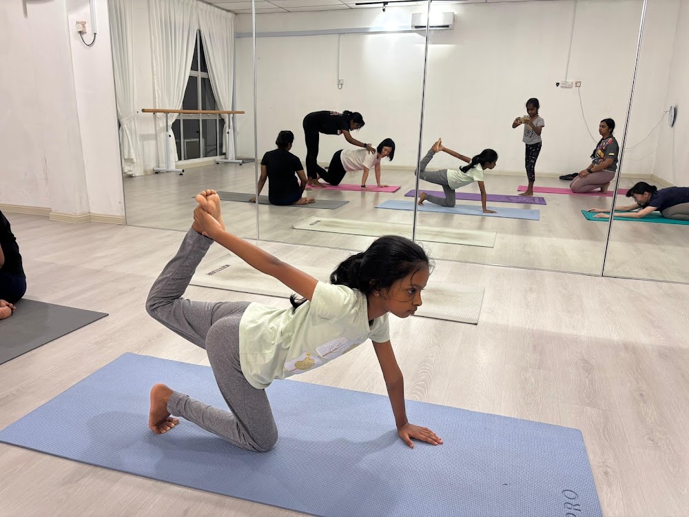 A SPACE FITNESS & DANCE STUDIO